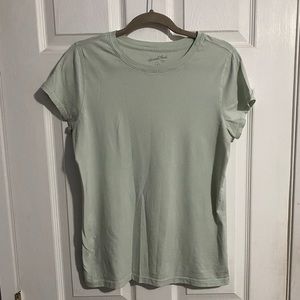 Universal Thread Tee